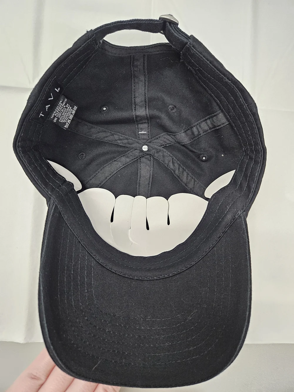 TAVI Black Embroidered Logo Adjustable Dad Cap NWT